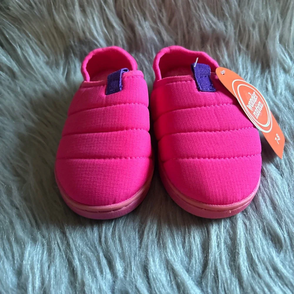 Wonder Nation Puffer Slippers Girl Size 7-8 Pink Plush Fuzzy Lined Slip On Shoes